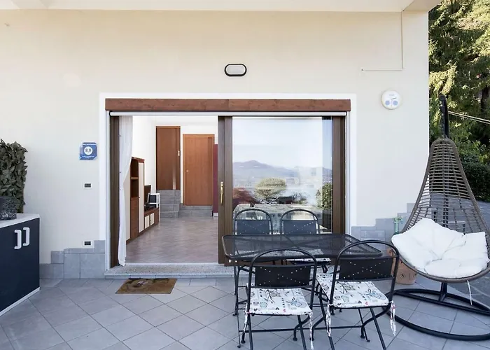 Barbara Dom wakacyjny Oggebbio